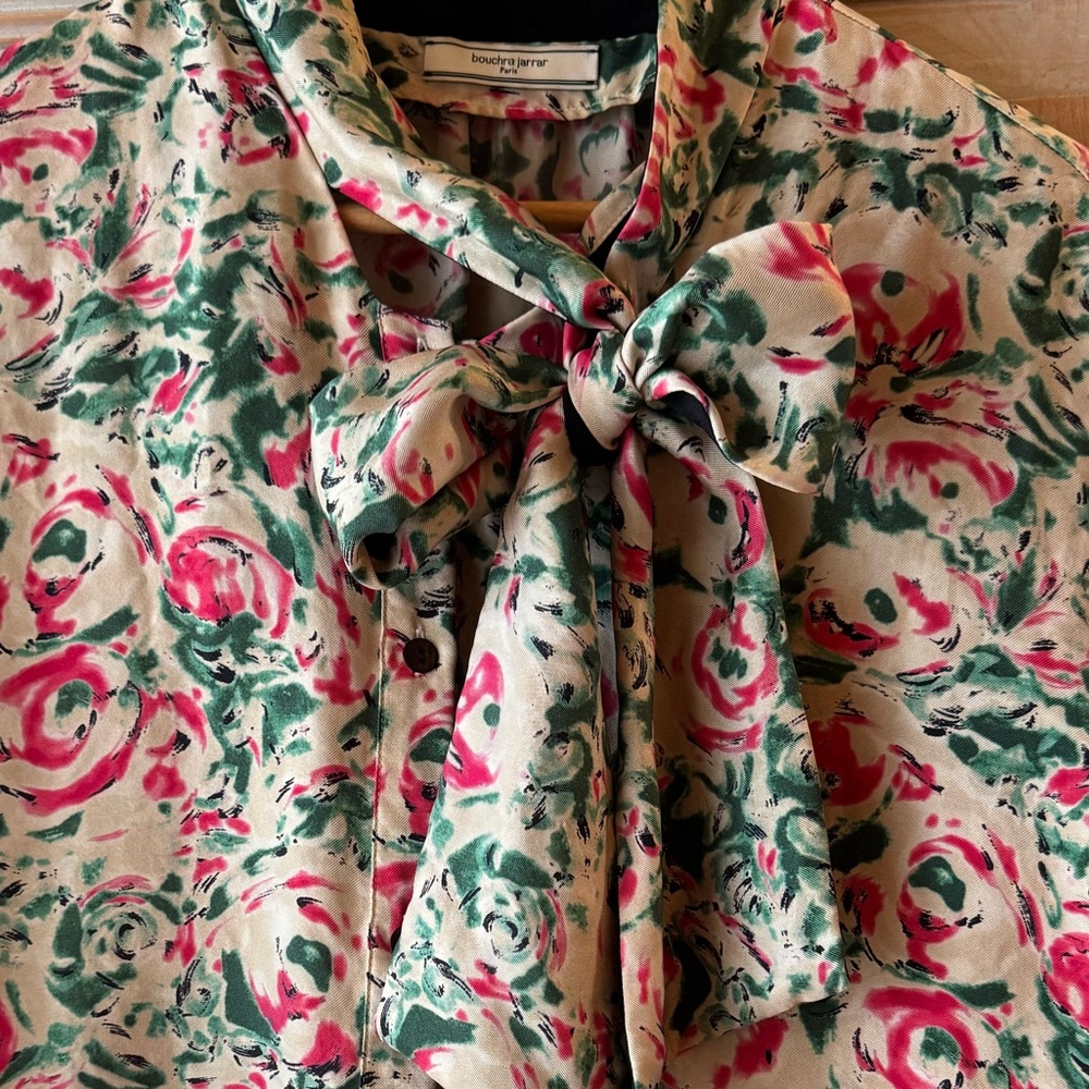 Stunning Parisian Silk Floral Tie-Neck Blouse - Pink and Green